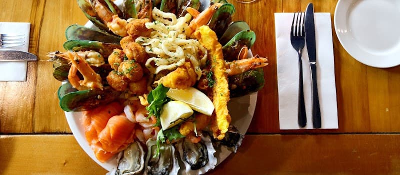 Swashbucklers Restaurant & Bar