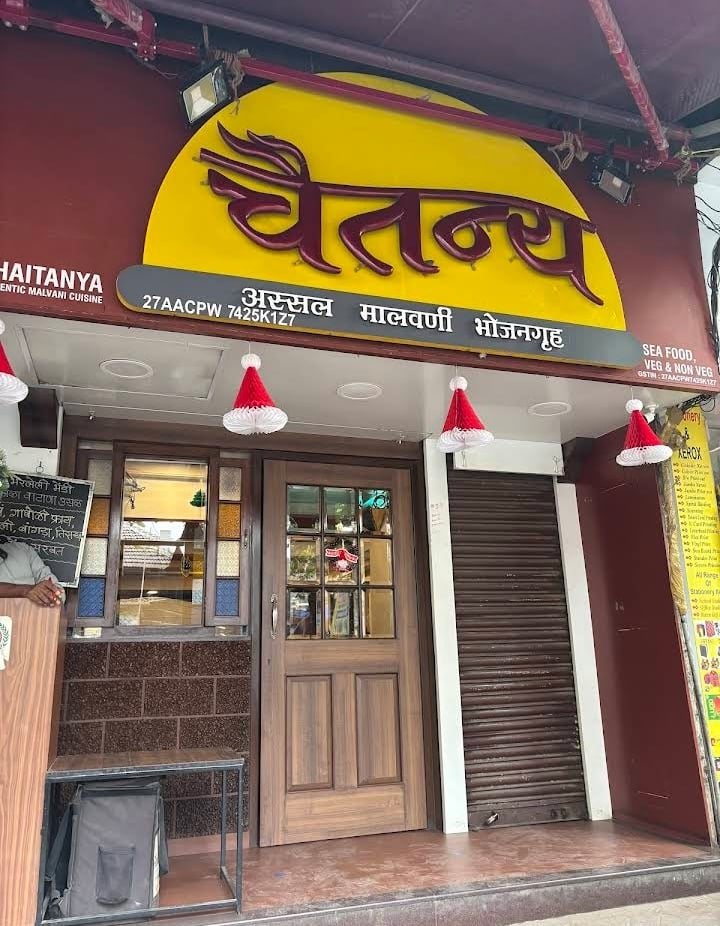 Chaitanya Assal Malvani - Dadar
