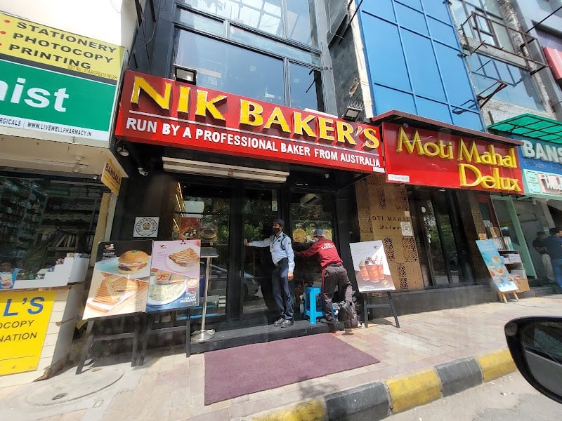 Defence Colony Main Market