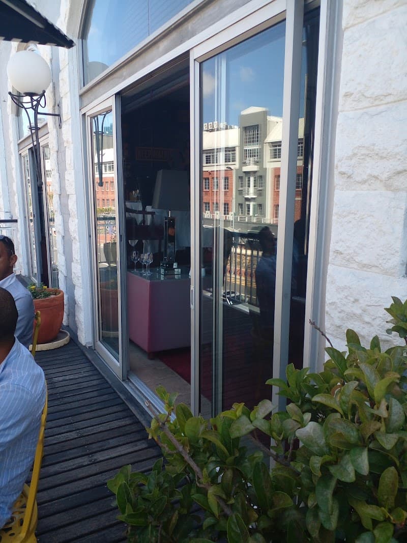 Pigalle Restaurant