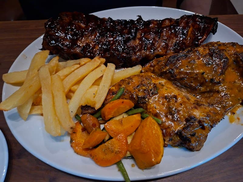 Fahrenheit Seafood & Grill
