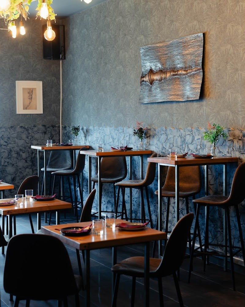 CIUCCIO - Italian based kitchen and International food.