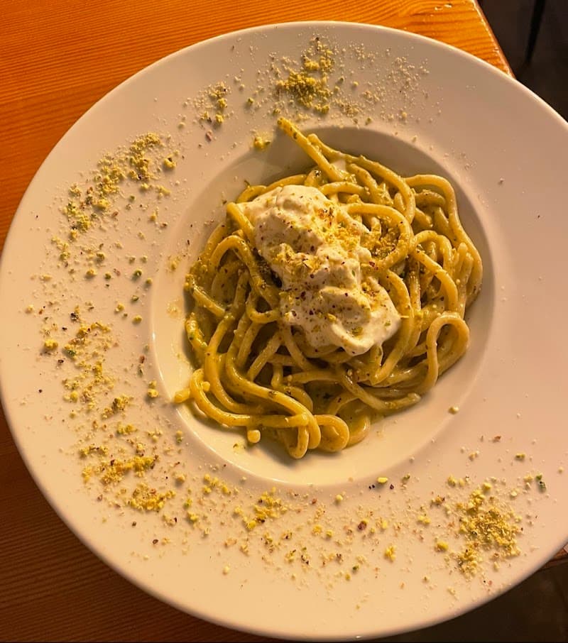 CIUCCIO - Italian based kitchen and International food.