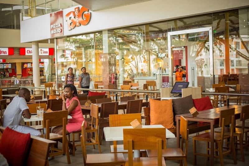 Big Square Moi Avenue