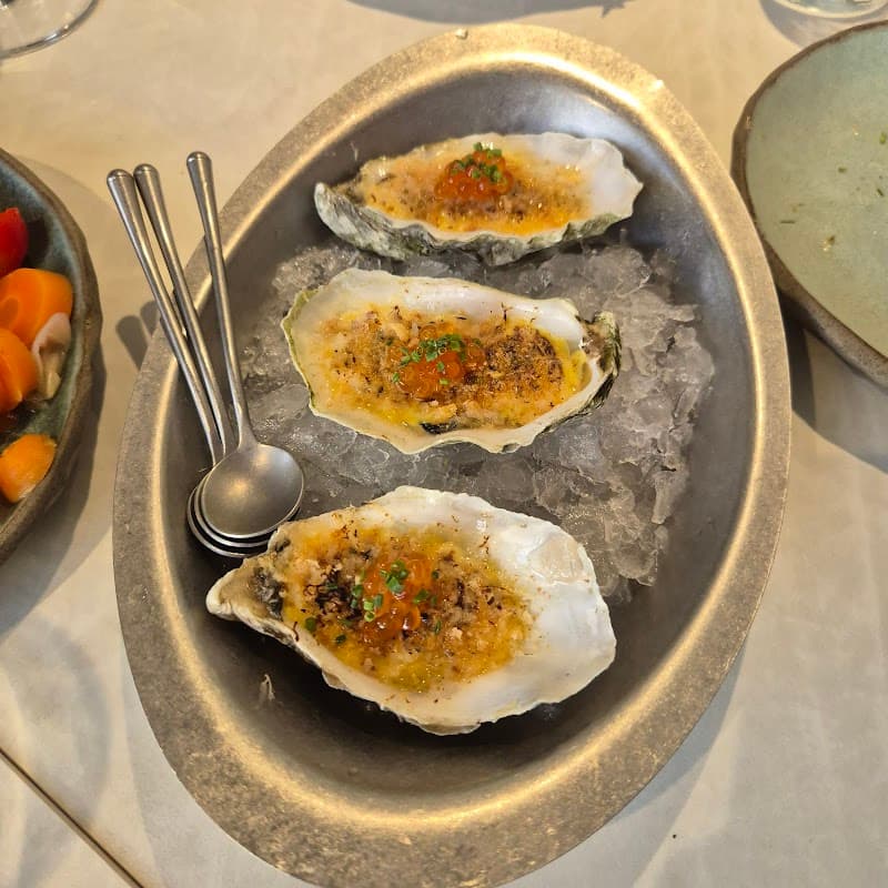 Rakin Seafood Bar