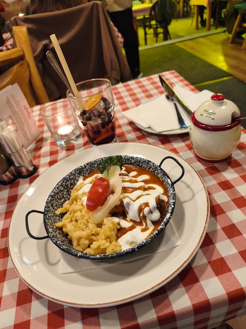 Hell's Kitchen – Hungarian Restaurant