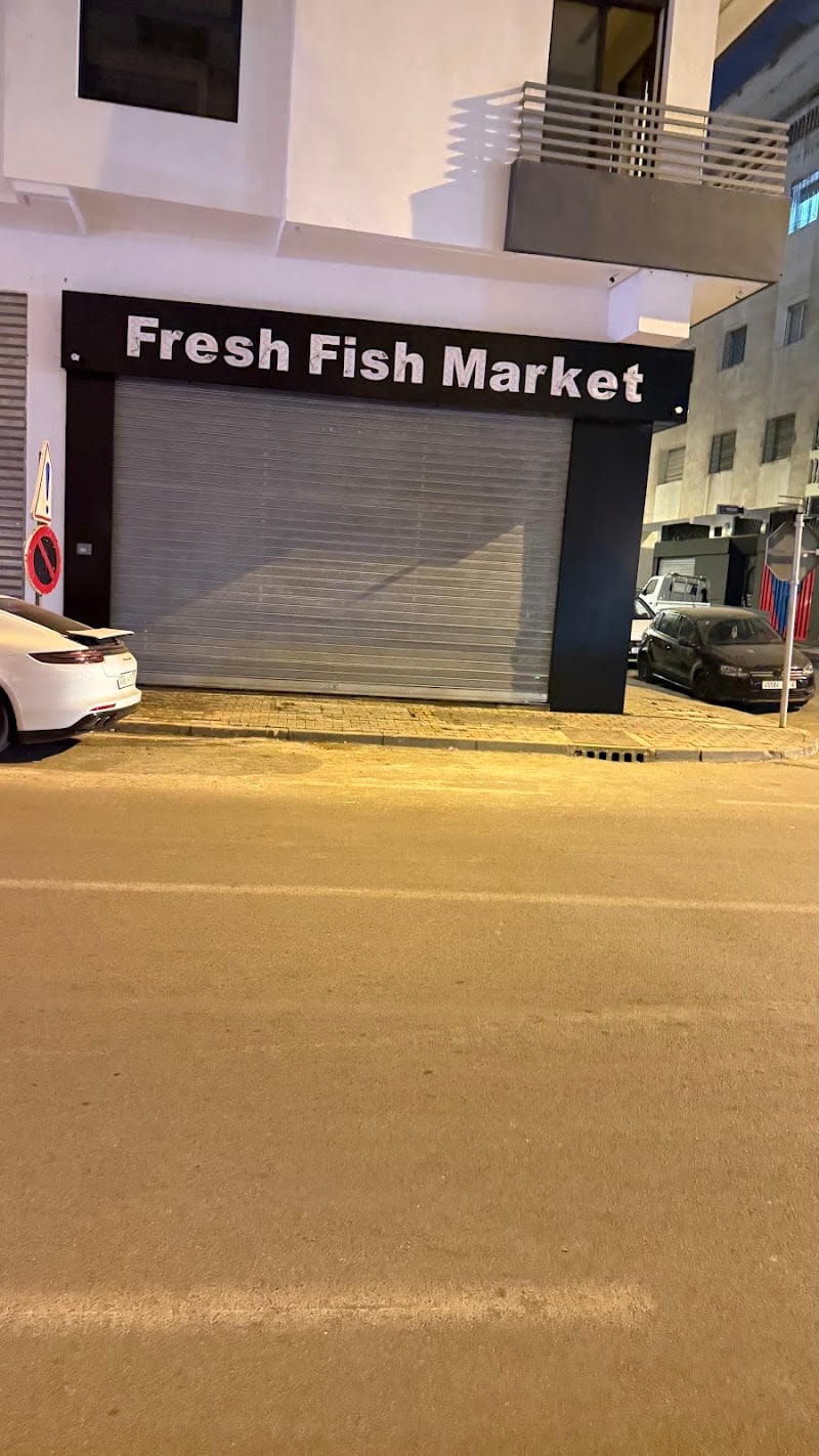 Fresh fish market and restaurant