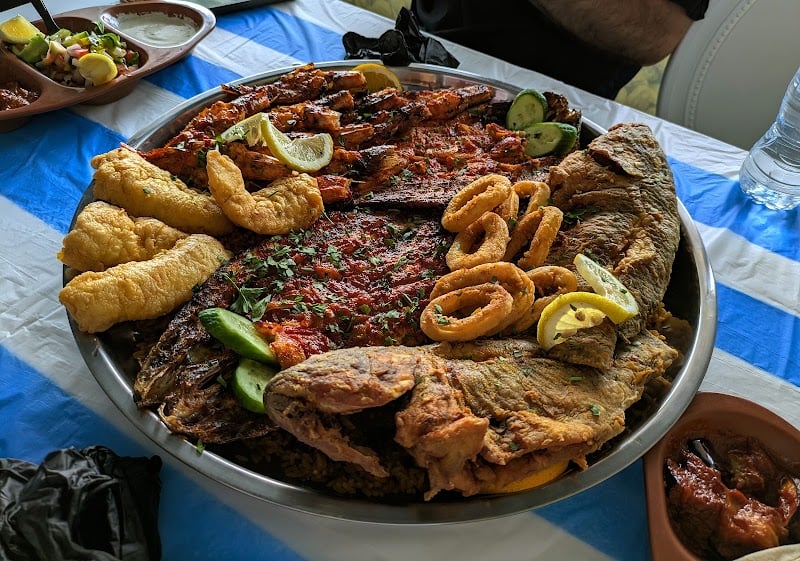 فارس البحار - Fares albeharSeafood and Fish Grill Restaurant