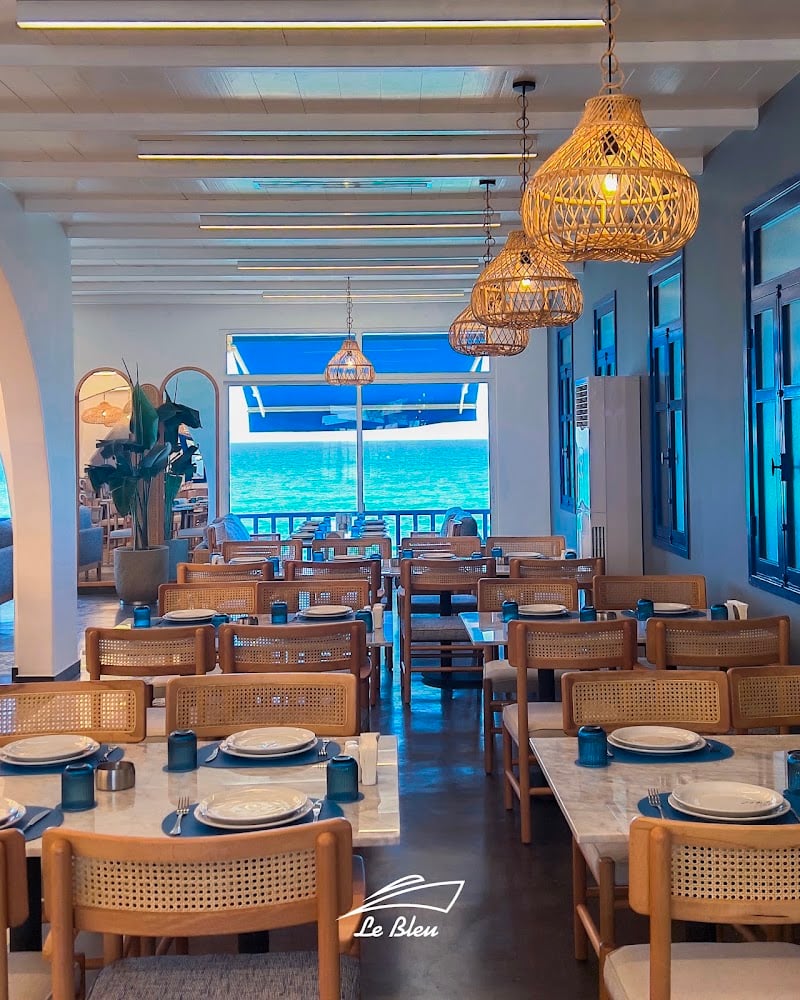 Le Bleu seafood restaurant