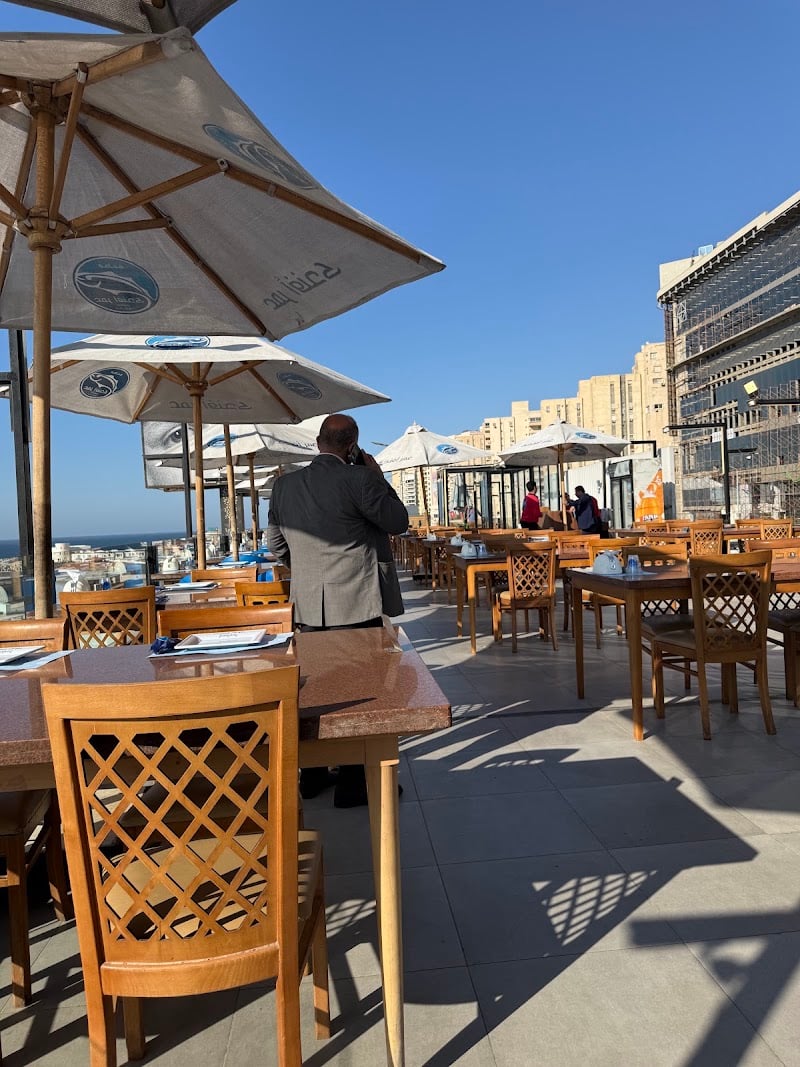 Omar Afandy Seafood - مطعم عمر افندى