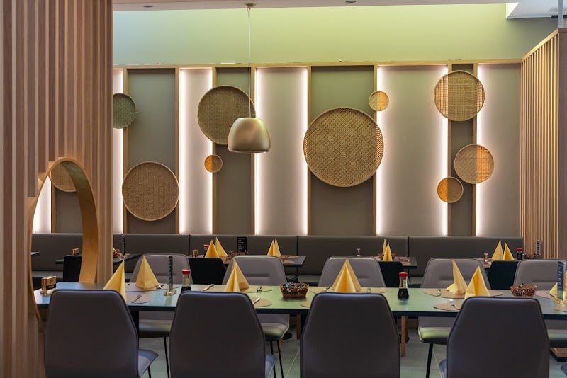 Wok Sushi Star Restaurant