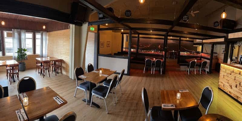 Fish House | Bar & Grill