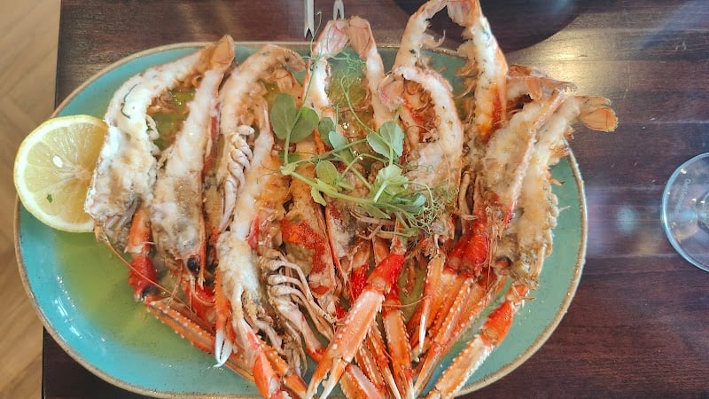 Skip's Steak & Seafood Bar