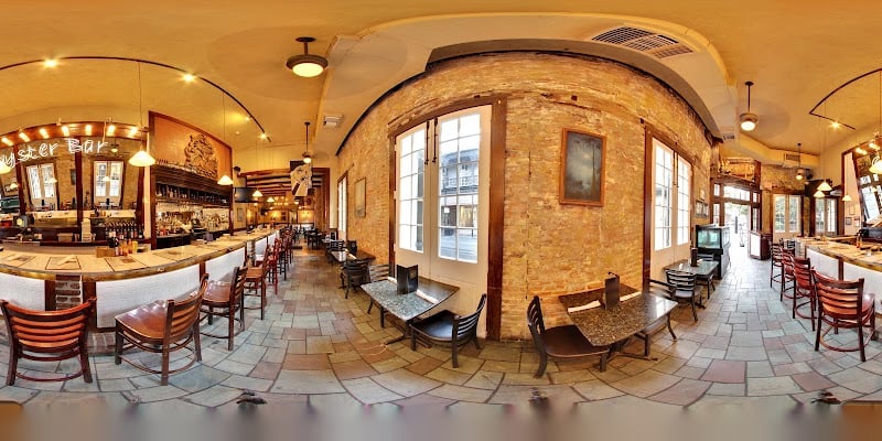 Royal House Oyster Bar