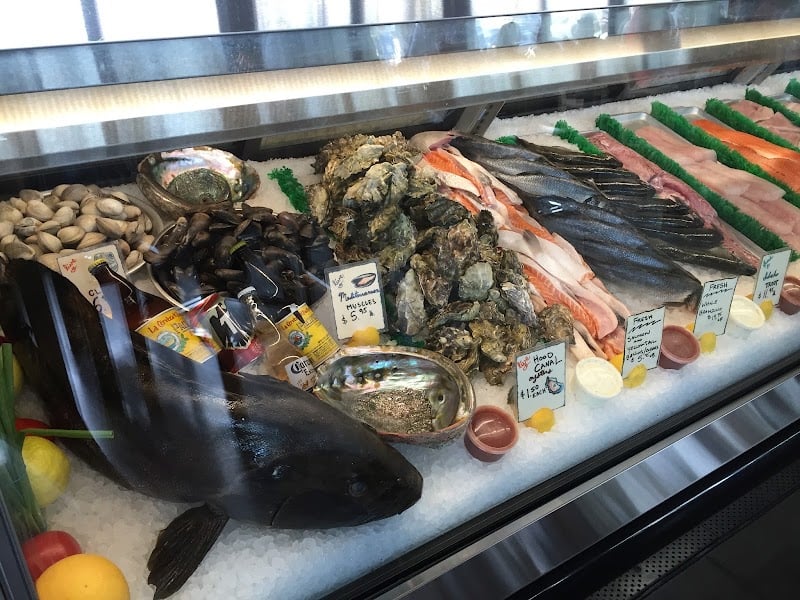 El Pescador Fish Market