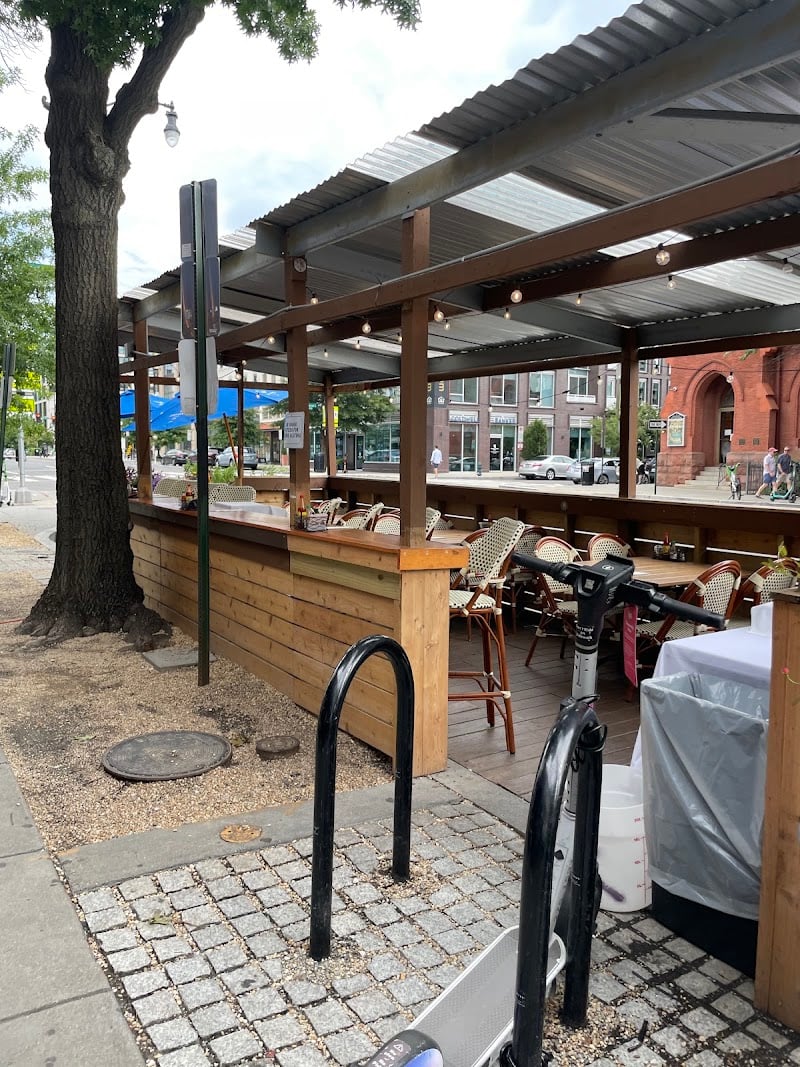 Pearl Dive Oyster Palace