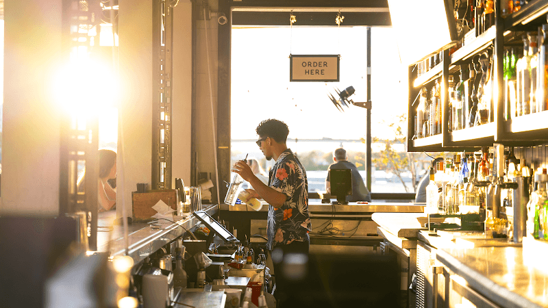 Stones Throw Waterfront Bar & Seafood Restaurant