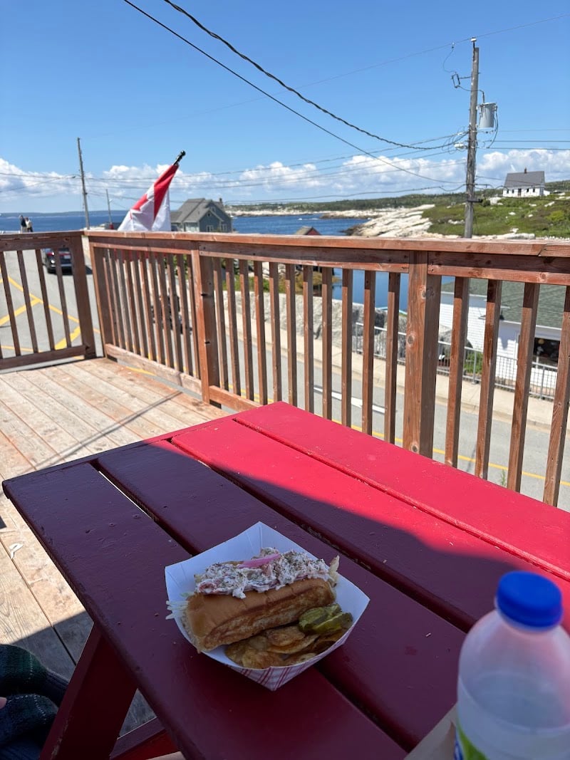 Tom's Lobster Shack
