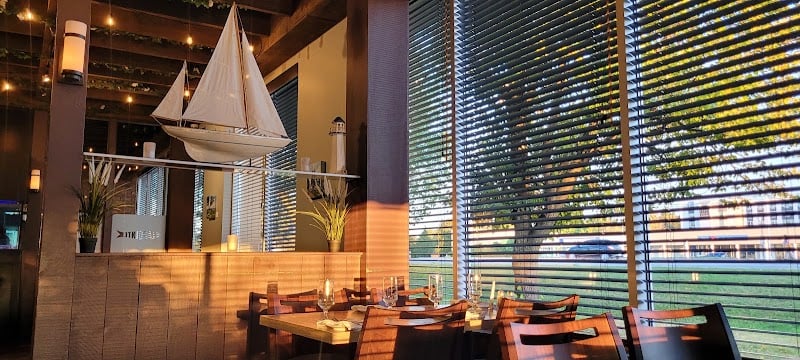 Lapointe Seafood Grill & Sushi