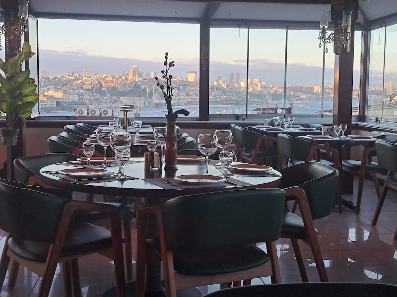 Old İstanbul Rooftop Mezze & Seafood Restaurant