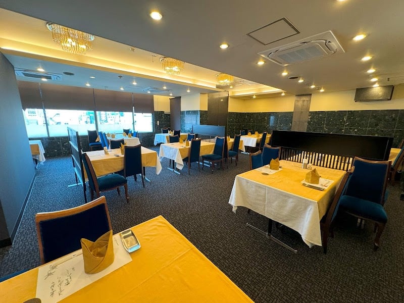 Chunagon Sennichimae Mirakukan – Live Spiny Lobster Cuisine