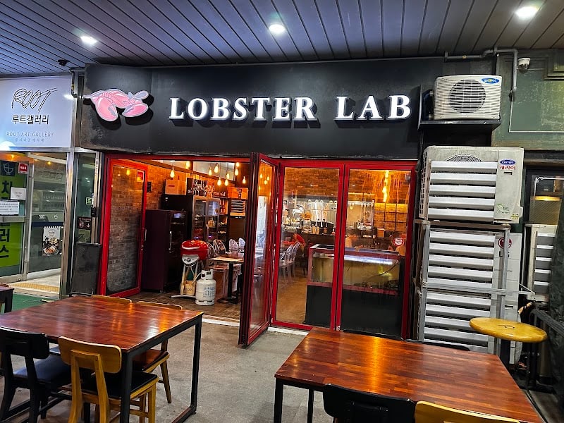 Lobster Lab Restaurant