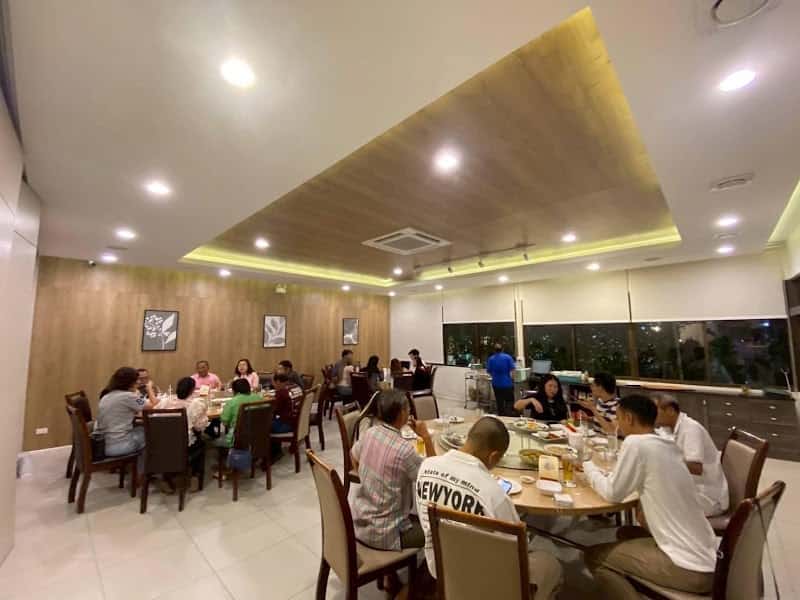 Sompong Seafood Restaurant
