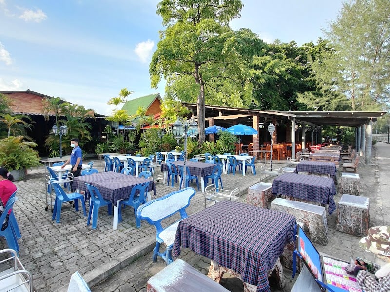 Parlai Seafood Restaurant