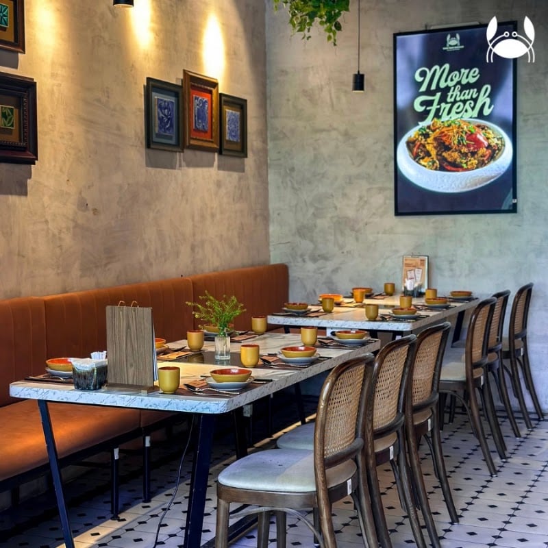 Yiam Yiam Seafood - Cua sốt cà ri Thái