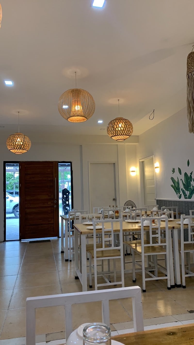 Sis-Bro Seafood Restaurant