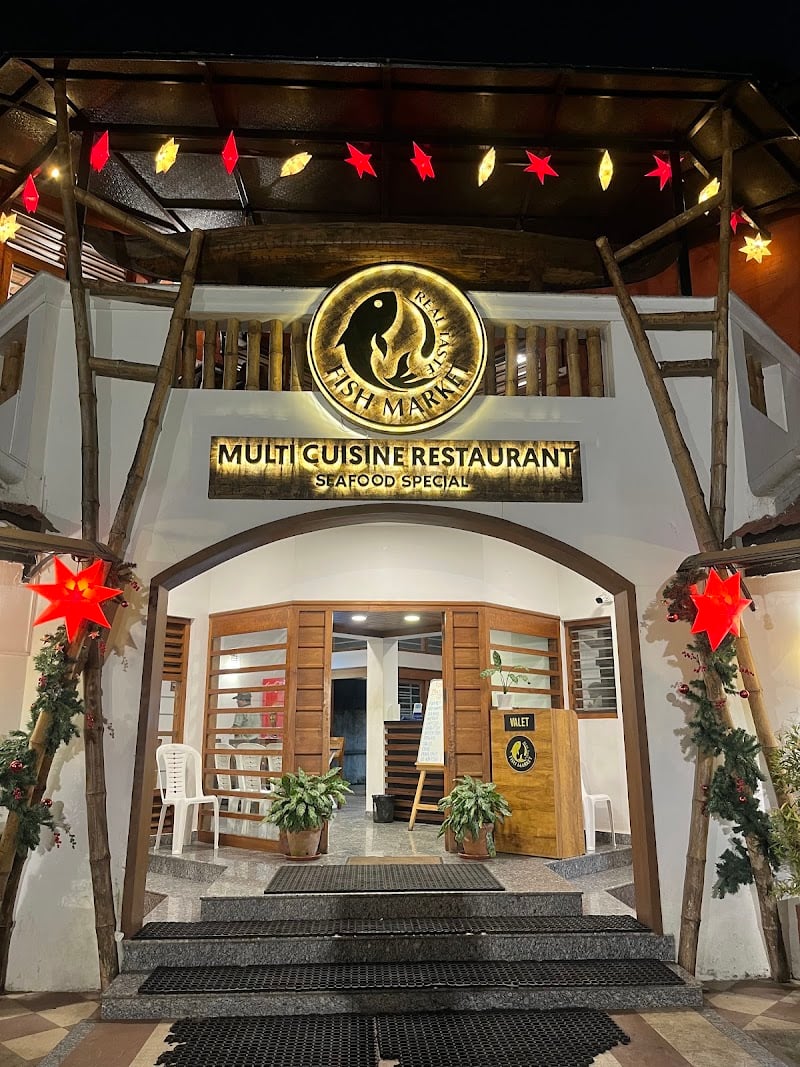 FishMarket Multicuisine Restaurant - Ravipuram, Kochi