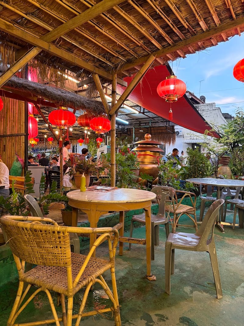 Weld Quay (Tree Shade) Da Shu Xia Seafood House