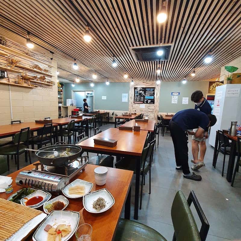 Miyoung's Sashimi