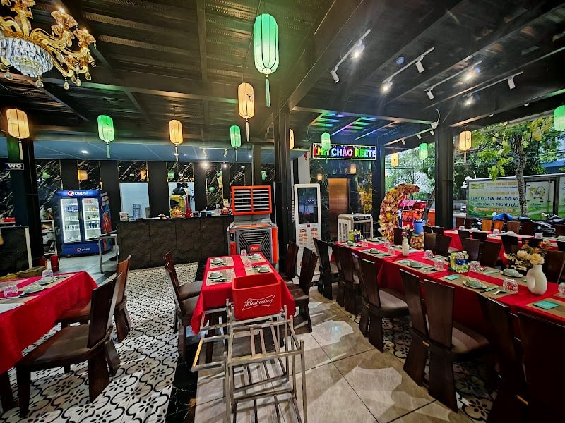 Cá Heo Seafood Restaurant
