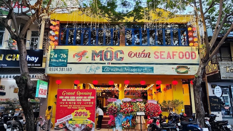 Mộc quán Seafood Nha Trang