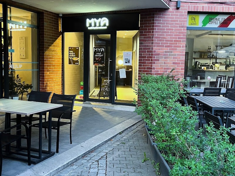 Mya sushi restaurant