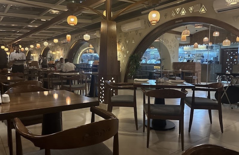 Shajarat Al-durr Restaurant - Dammam Branch مطعم شجرة الدر - فرع الدمام