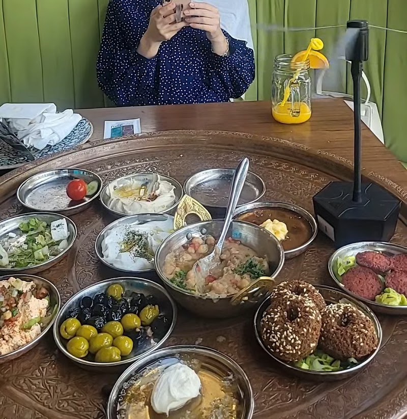 ZouZou Turkish & Lebanese Restaurant | Jumeirah 1 Opposite Lamer