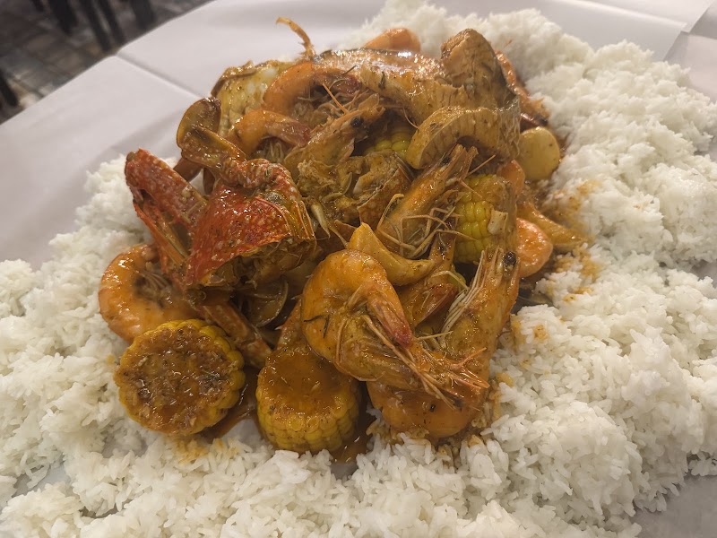 Off The Hook Seafood Restaurant- Ibn Batutta Mall