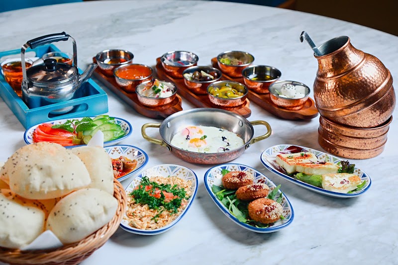 Shurfa Bay – Modern Levant Cuisine and Shisha Lounge