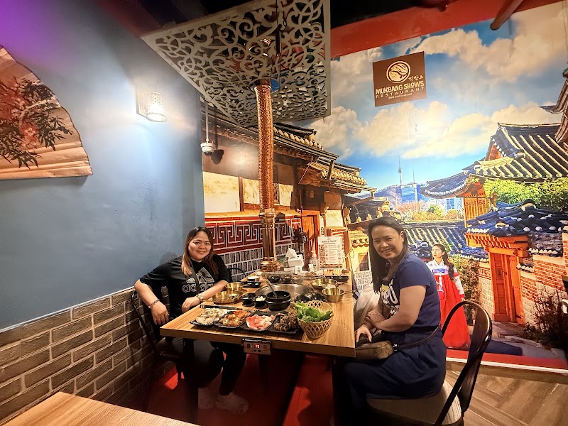 Mukbang Shows Korean BBQ And Seafood - Electra, Abu Dhabi
