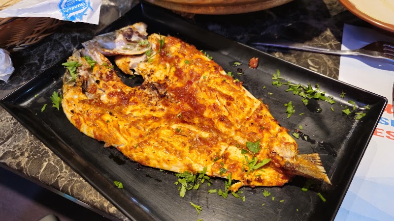مرسي جندوفلي للمأكولات البحرية الميناء - Marsa Gandofly seafood restaurant Almina