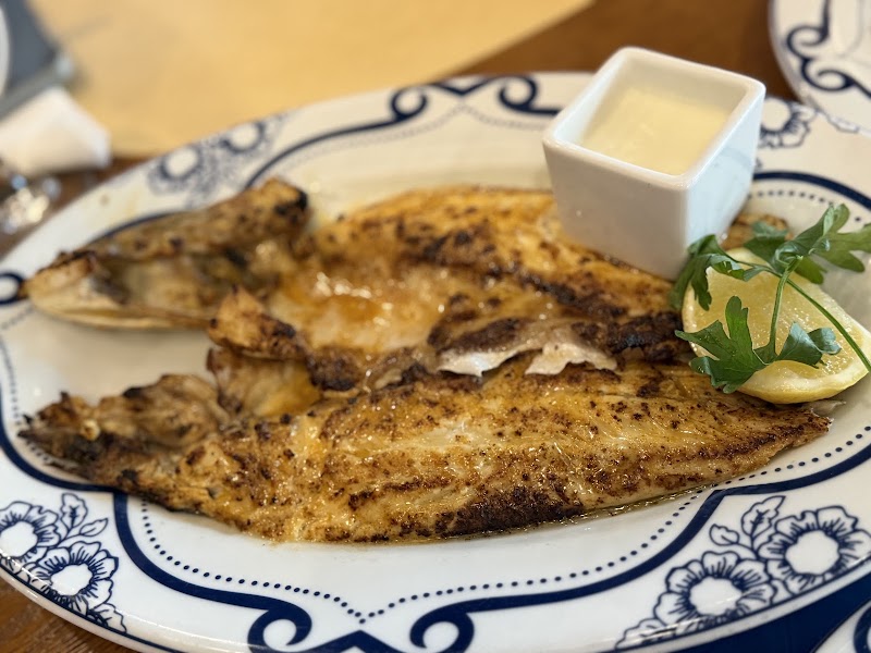 L'wzaar Seafood Restaurant