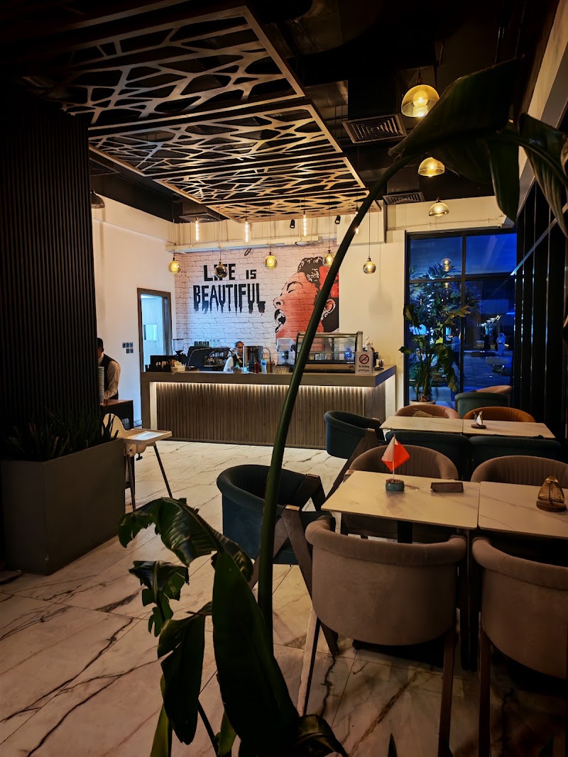 FM LOCATION