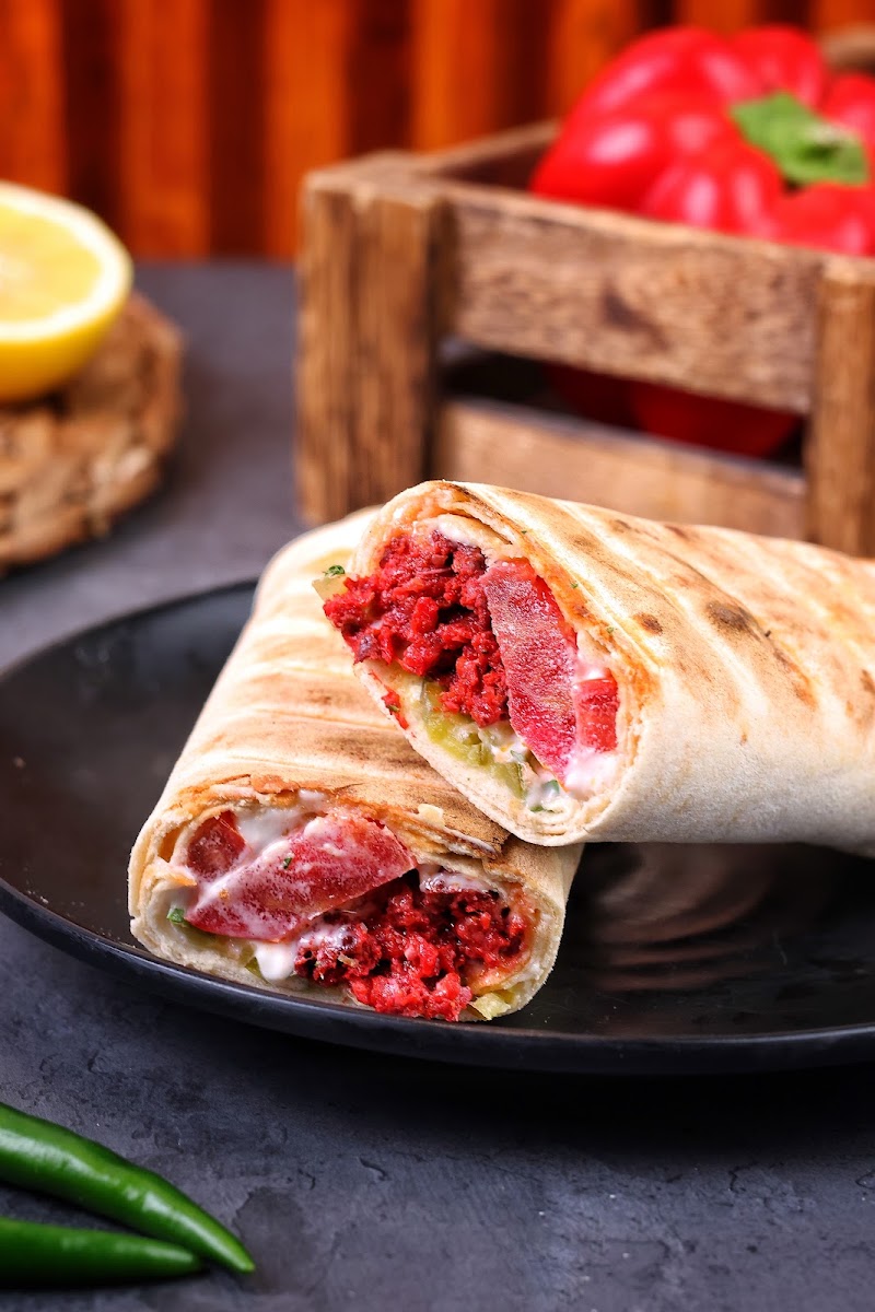 Al Jood Lebanese Restaurant Azaiba - مطعم الجود اللبناني فرع العذيبة