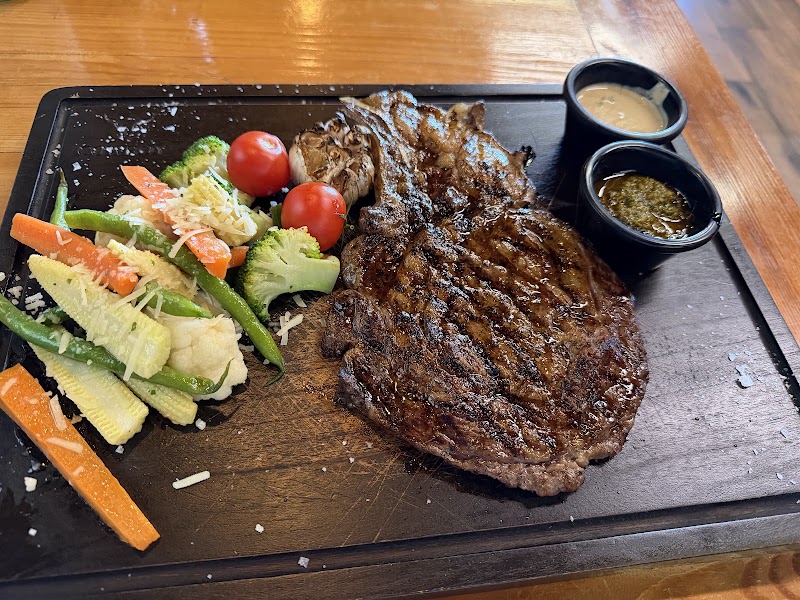 Cowboy Steakhouse مطعم كاوبوي ستيك هاوس