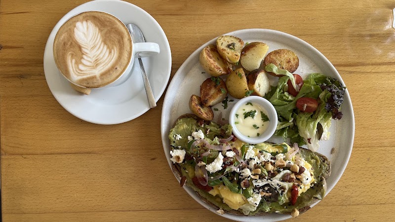 Alma Kitchen & Coffee