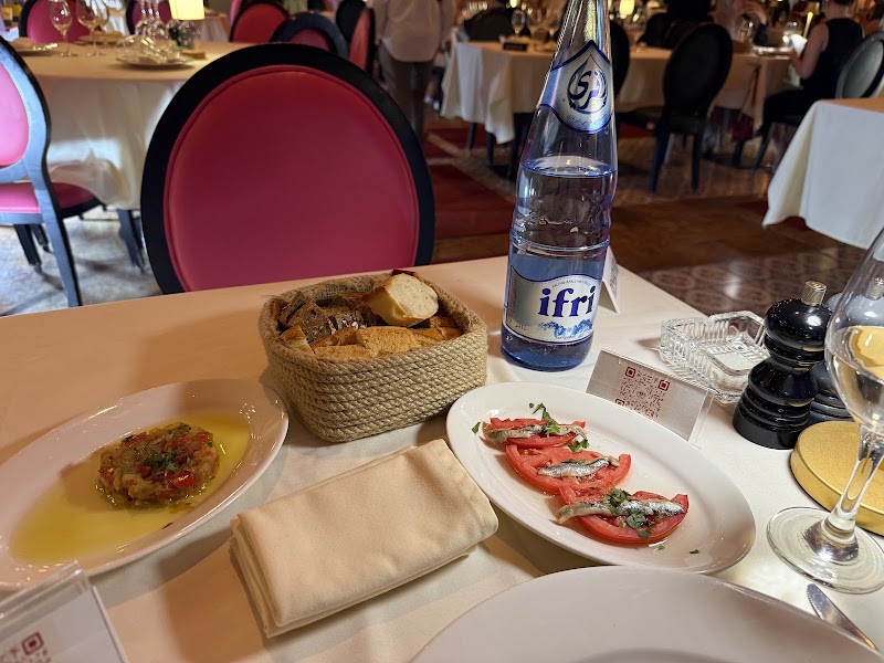 Le Tantra Restaurant