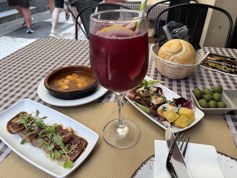 Esquina Sanchez | Tapas y Comida Española