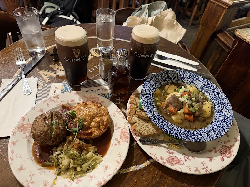 The Old Storehouse Bar and Restaurant